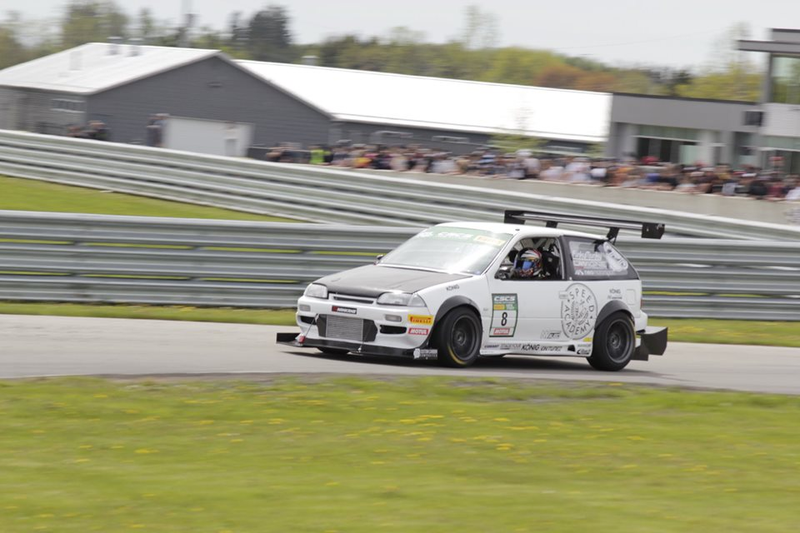 Illustration for article titled Me around race cars? I never do that.